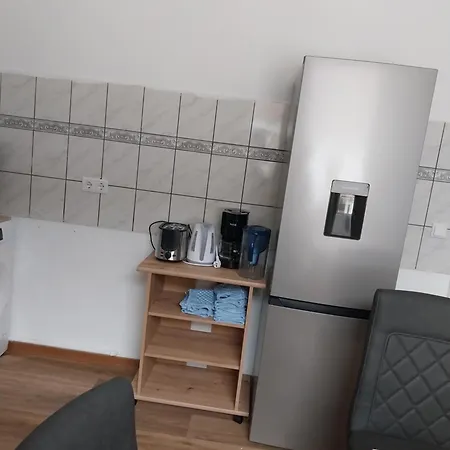 3 Ferien & Monteurwohnung 1 Etage Apartment Riedstadt