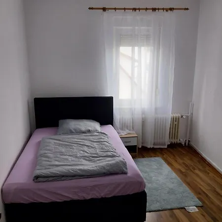 3 Ferien & Monteurwohnung 1 Etage Apartment Riedstadt