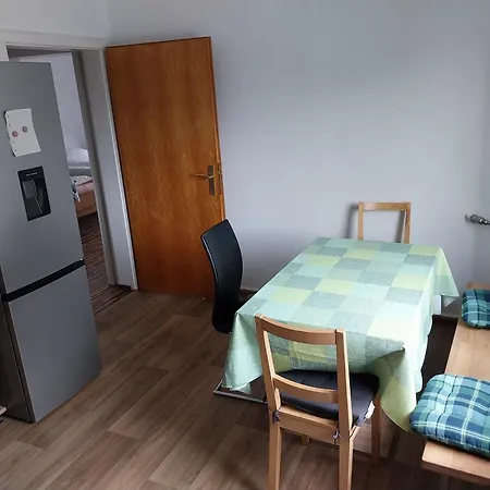 3 Ferien & Monteurwohnung 1 Etage